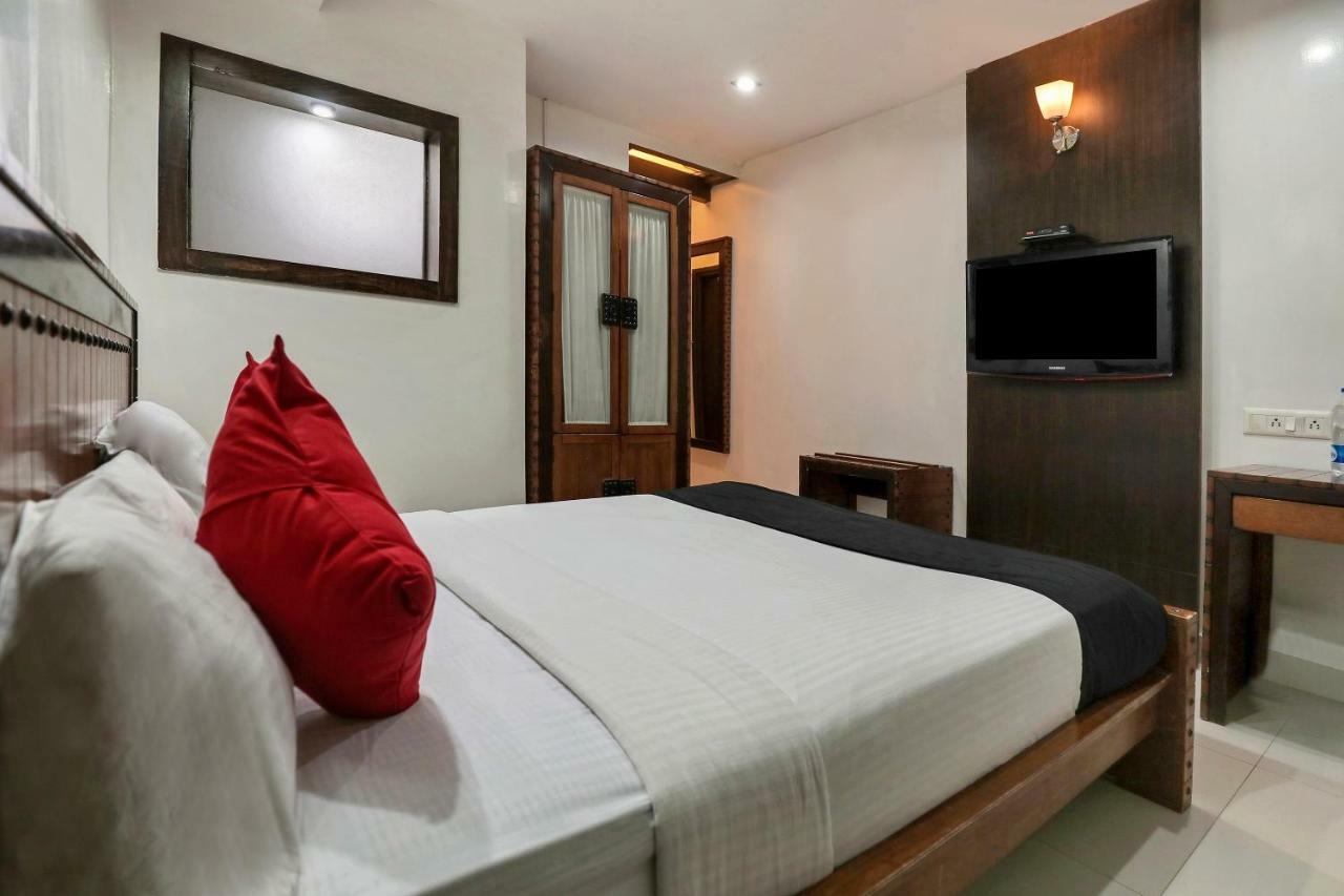Aparthotel The Elite Royale Bangalore Exterior foto
