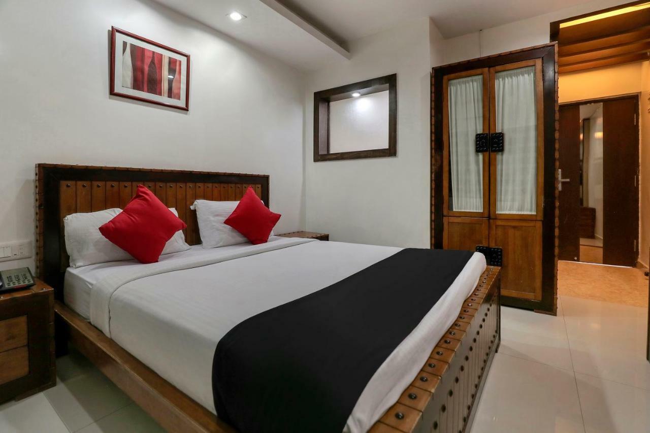 Aparthotel The Elite Royale Bangalore Exterior foto